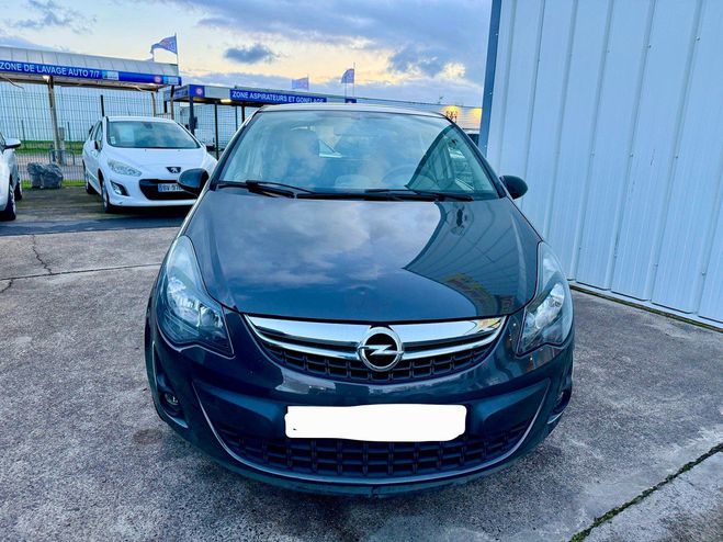 Opel Corsa 1.4 16V 100CH BLACK EDITION Gris Clair de 2014