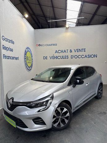  Voir d&eacute;tails -Renault Clio V 1.0 TCE 90CH BUSINESS -21N &agrave; Nogent-le-Phaye (28)