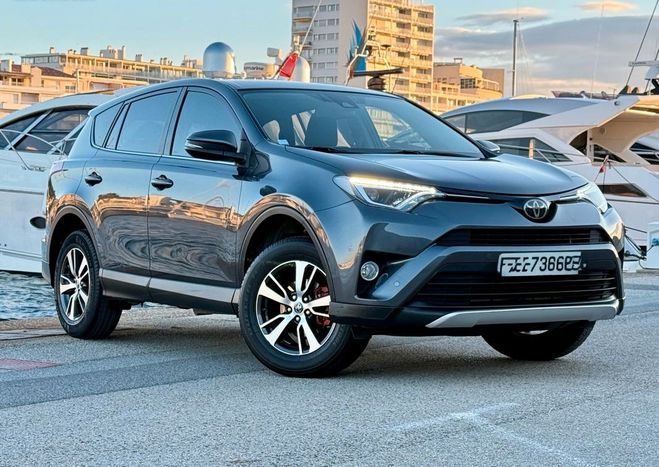 Toyota RAV 4 rav-4 2.0 d4d 145 dynamic edition 4x2 ca Gris de 2016