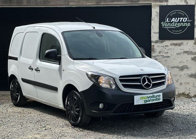 Mercedes Citan 111 CDI 110ch Long Pro + Attelage Blanc de 2019