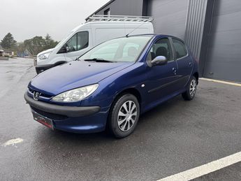  Voir d&eacute;tails -Peugeot 206 1.4 HDi Style 5p &agrave; Caudan (56)