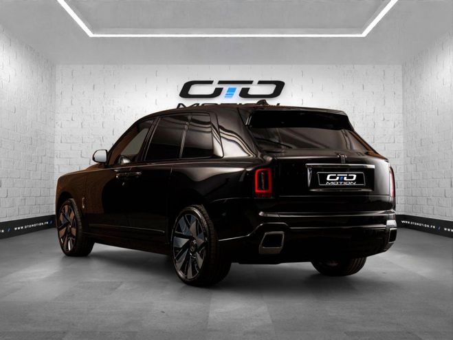 Rolls royce Cullinan 2025 4 PLACES Noir de 2025