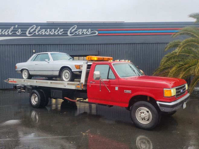 Ford F450 d�panneuse Rouge de 1990