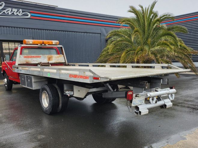 Ford F450 d�panneuse Rouge de 1990