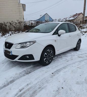  Voir d&eacute;tails -Seat Ibiza style copa 1,6 tdi 105 fap cr &agrave; L'H�pital (57)
