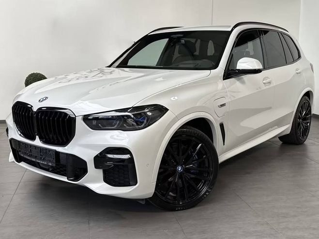 BMW X5 xDrive45e M-Sport NAV LASER AHK ACC 360� Blanc Min�ral de 2022