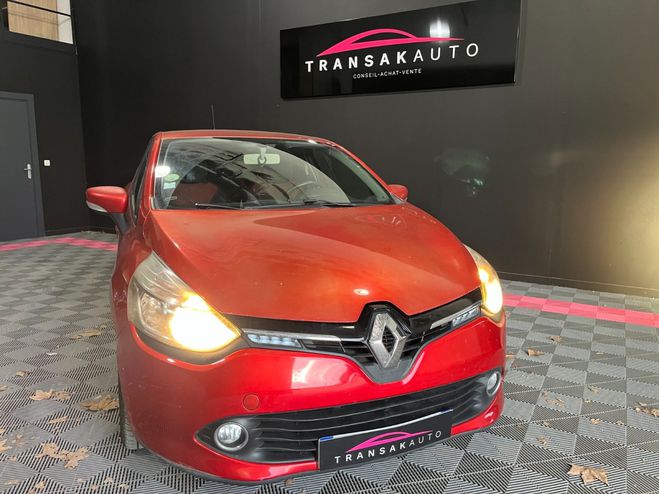 Renault Clio IV dCi 90 Energy eco2 Intens 90g - SUIVI Rouge de 2013