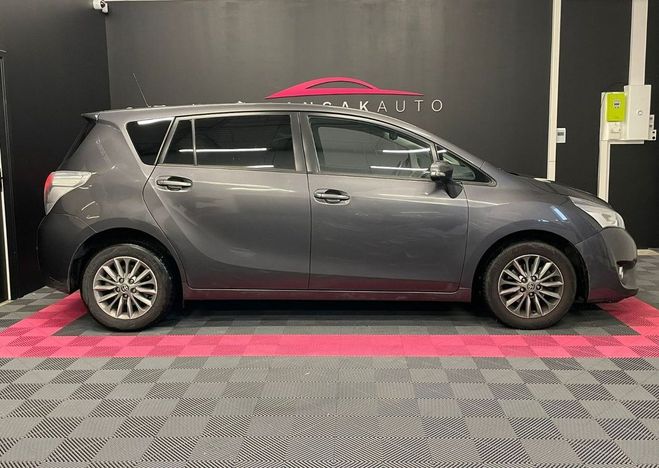 Toyota Verso LCA 2017 112 D-4D Dynamic 7 PLACES ORIGI Gris de 2017