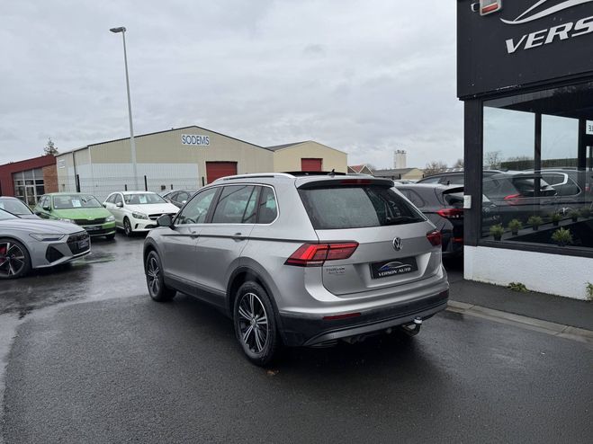 Volkswagen Tiguan 2.0 TDi 150 CARAT GPS TOIT PANO LED CROC GRIS F de 2016