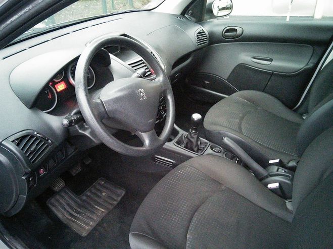 Peugeot 206 1.4 75 Urban  5PORTES - TRES FAIBLE KM - Gris de 2009
