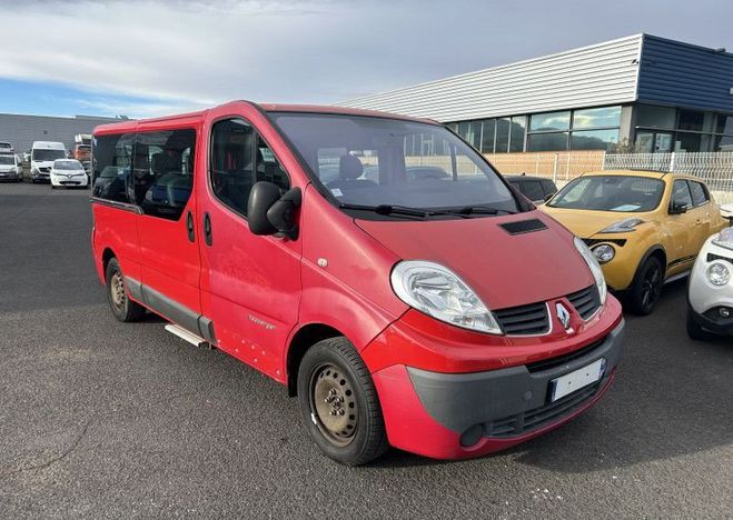 Renault Trafic II PASSENGER L2H1 1200 2.0 DCI 115CH AUT Rouge de 2009