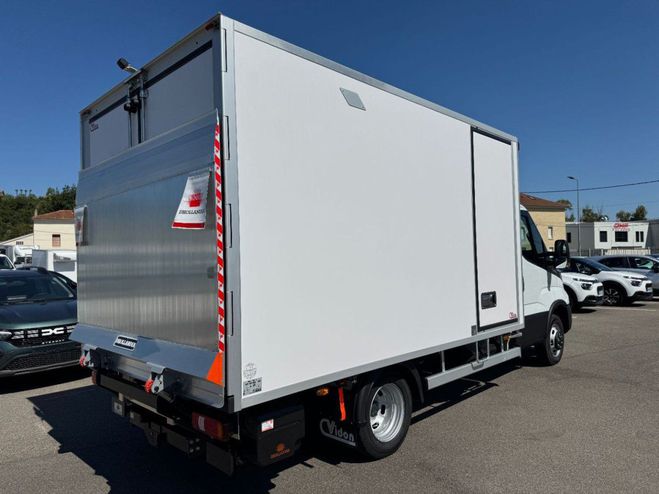 Iveco Daily FRIGORIFIQUE 35C18 A8 180CV 3L CAISSE HA Blanc de 2025