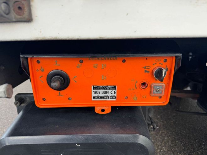 Iveco Daily CAISSE 35C18 A8 180CV 3L BACHE Blanc de 2020