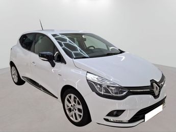  Voir d&eacute;tails -Renault Clio IV 0.9 TCe 90 LIMITED &agrave; Chanas (38)