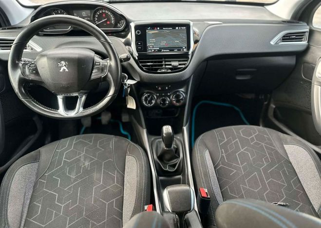 Peugeot 2008 1.6 bluehdi 100ch edition style 2018 Noir de 2018