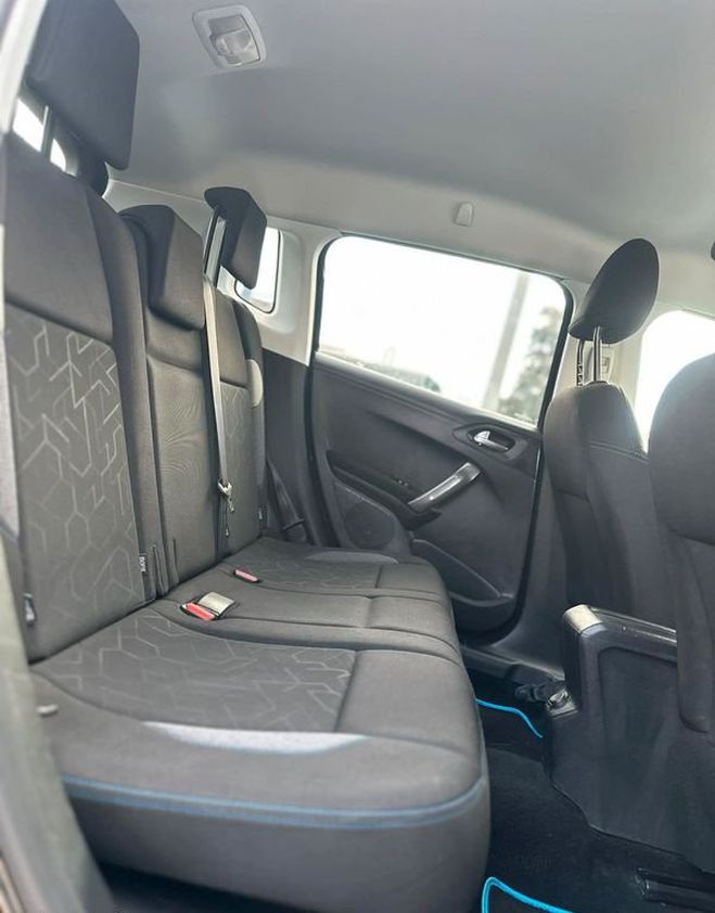 Peugeot 2008 1.6 bluehdi 100ch edition style 2018 Noir de 2018