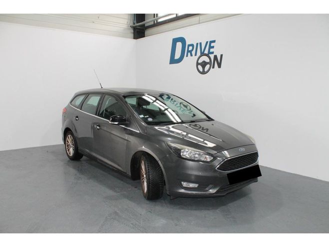 Ford Focus SW 1.0 SCTi EcoBoost - 125 S&S III SW 20 GRIS FONCE de 2017