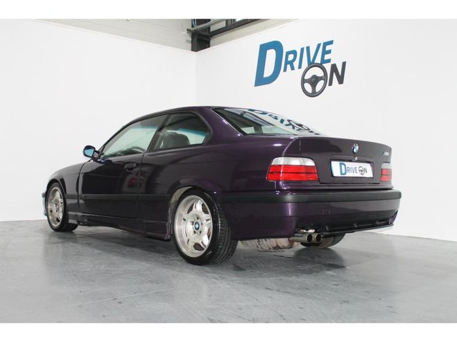 BMW M3 Coup� 3.0 E36 VIOLET de 1994