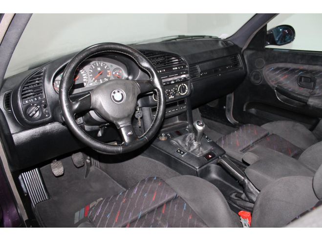 BMW M3 Coup� 3.0 E36 VIOLET de 1994