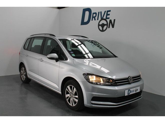 Volkswagen Touran 1.5 TSI Evo - 150 CH - 7 places - SUIVI  GRIS CLAIR de 2021