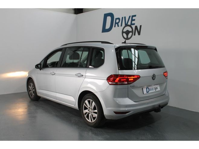 Volkswagen Touran 1.5 TSI Evo - 150 CH - 7 places - SUIVI  GRIS CLAIR de 2021