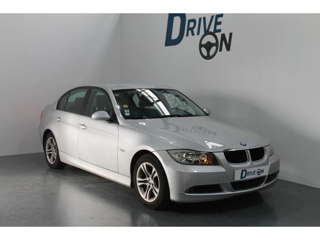 BMW Serie 3 320d Confort - 177 BERLINE E90 PHASE 1 GRIS CLAIR de 2008