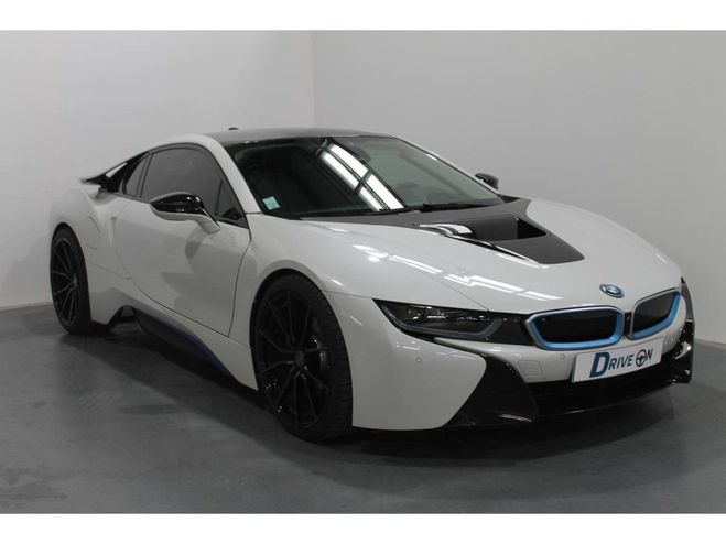 BMW I8 Coup� I12 . PHASE 1 Blanc de 2016