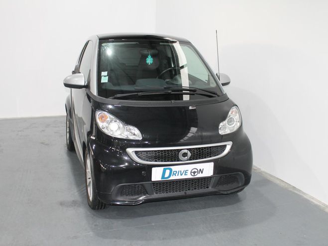 Smart Fortwo Coupe 1.0i - 71 mhd - BV Softouch Passio NOIR de 2013