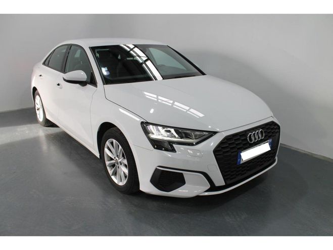 Audi A3 Berline 1.5 35 TFSI - 150 - BV S-Tronic  BLANC de 2021