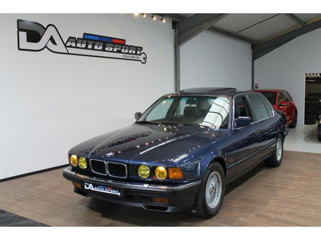 BMW Serie 7 750iL - BVA BERLINE E32 BLEU FONCE de 1990