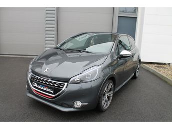  Voir d&eacute;tails -Peugeot 208 1.6 THP - 200 GTi &agrave; Saint-Andr�-de-Corcy (01)
