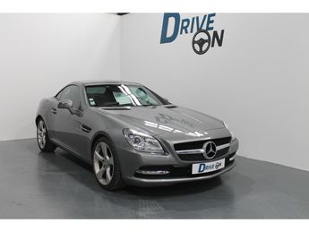  Voir d&eacute;tails -Mercedes Classe SLK 250 - BVA 7G -Tronic Plus COUPE CABRIOLE &agrave; Saint-Andr�-de-Corcy (01)