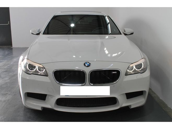 BMW M5 - BV DKG BERLINE F10 BLANC de 2013
