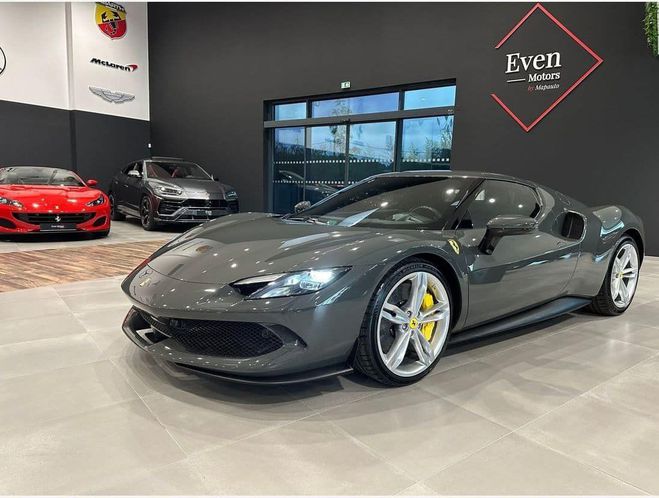 Ferrari 296 GTB COUPE 3.0 TURBO V6 HYBRIDE 830 Gris Metal de 2022