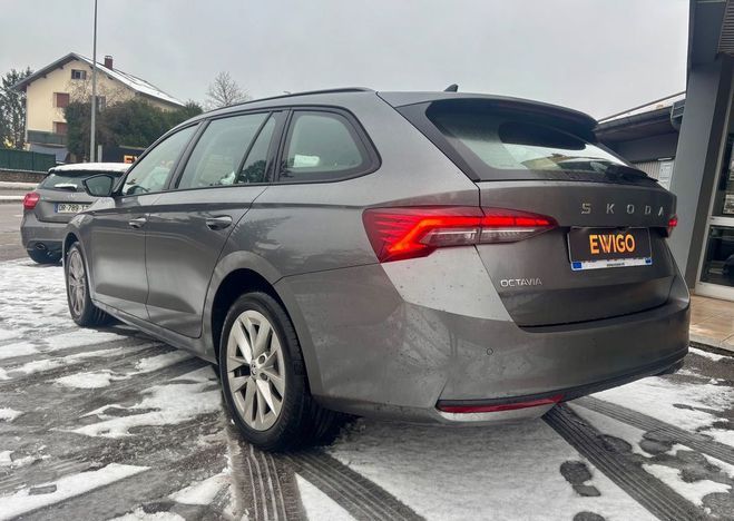 Skoda Octavia Combi 1.5 tsi 150 hybrid mhev act select Gris de 2025