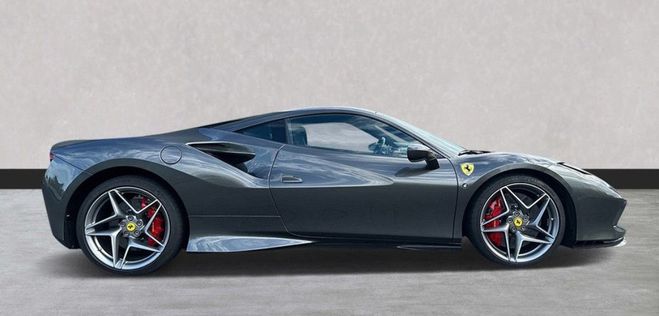 Ferrari F8 Tributo Full carbone INT/EXT  de 2021