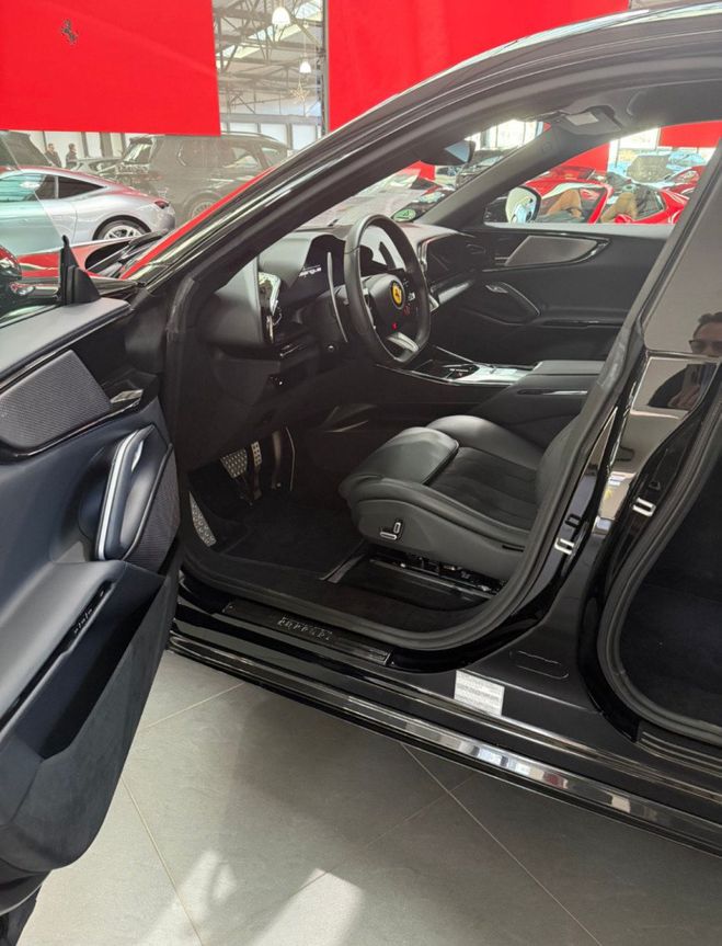 Ferrari Purosangue Pano  de 2025