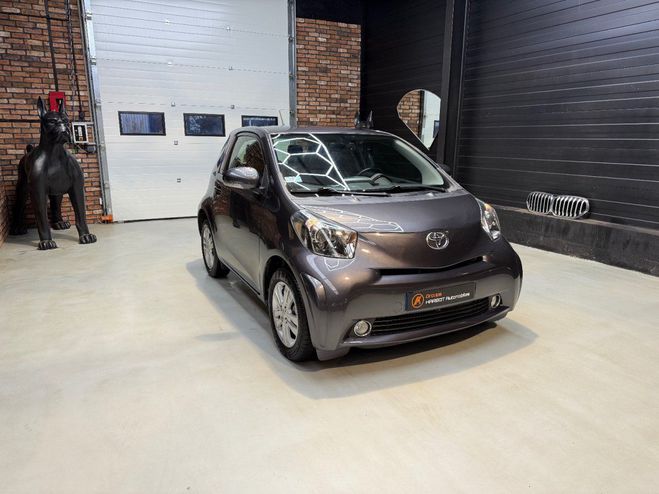 Toyota Iq ICONIC 68 cv VVT-i MultiDrive - BOITE AU Gris de 2014