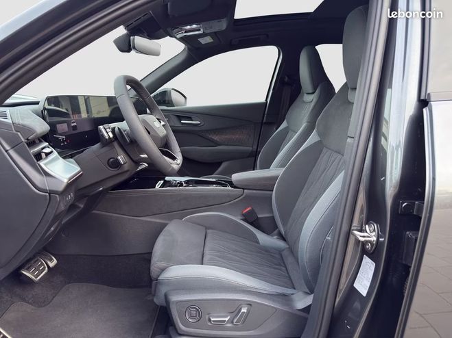 Audi Q3 Matrice e-hybride 272CH Gris de 2025