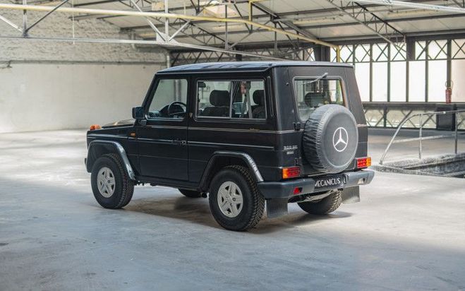 Mercedes GLS Classe 300GE Noir de 1991