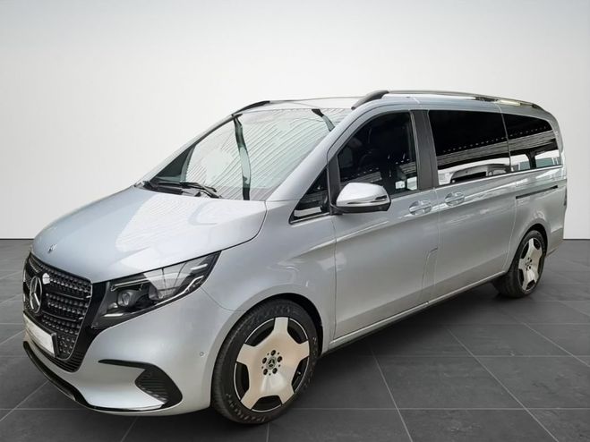 Cliquer pour voir la photo suivante Mercedes Classe V 300 LONG R1791 Blanc Métallisé de 2024