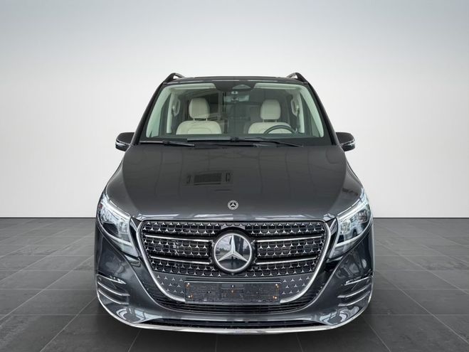 Mercedes Classe V 300 XL AMG R1796 Noir M�tallis� de 2024
