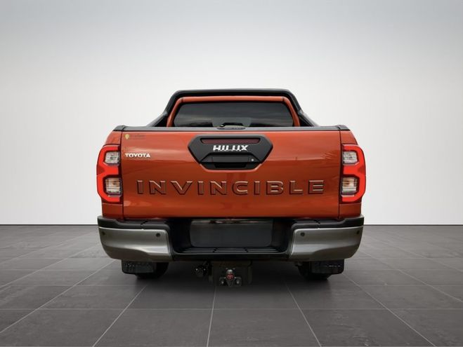 Toyota HI LUX 2.8 D-4D 4x4 Double Cabine Invincible Orange M�tallis� de 2023