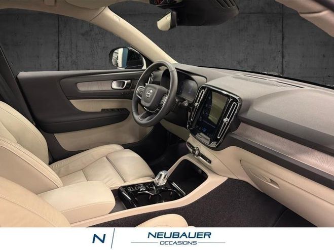 Volvo XC40 T5 Recharge 180   82ch Inscription Luxe  Noir Onyx de 2022