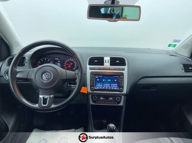 Volkswagen Polo (5) 1.2 70 Match Gris Clair de 2013