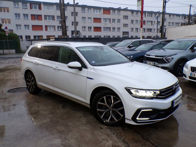 Volkswagen Passat SW 1.4 TSI Hybride Rechargeable DSG6 GTE BLANC de 2023