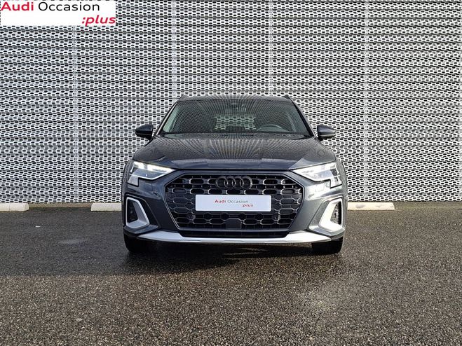 Audi A3 ALLSTREET TDI 150 S tronic 7 Avus Gris de 2024