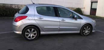  Voir d&eacute;tails -Peugeot 308 1.6 hdi 110 cv &agrave; Saint-Jean-d'Illac (33)