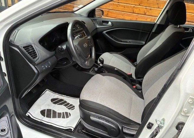 Hyundai I20 ii 1.2 84 intuitive Blanc de 2015