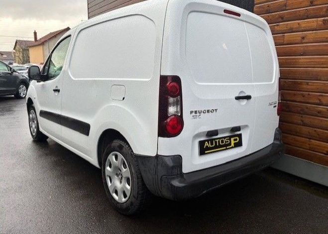 Peugeot Partner ii (2) 1.6 bluehdi 100 pack clim nav 121 Blanc de 2015